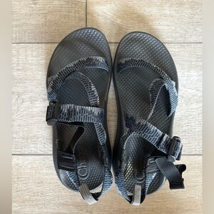 Chaco Kids size 4 Black Sandals